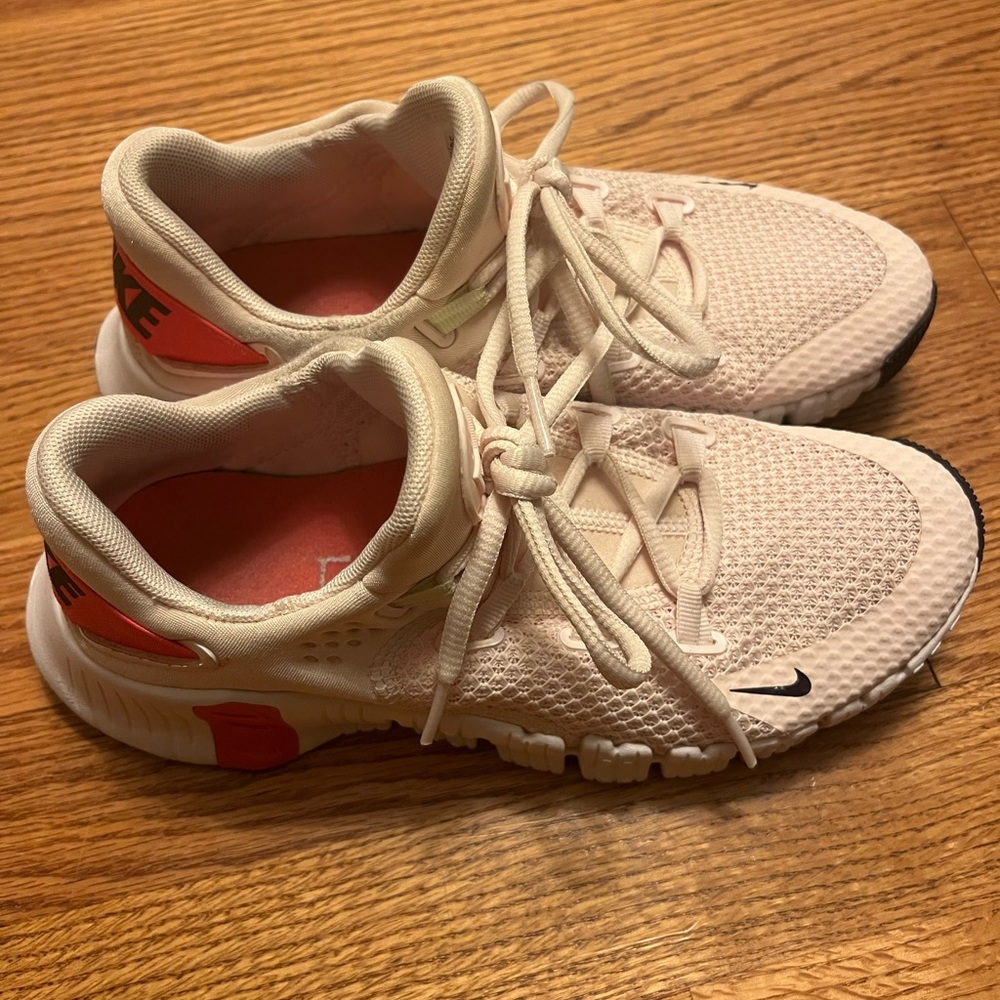 Nike Free Metcon 4 Women's Training Shoes